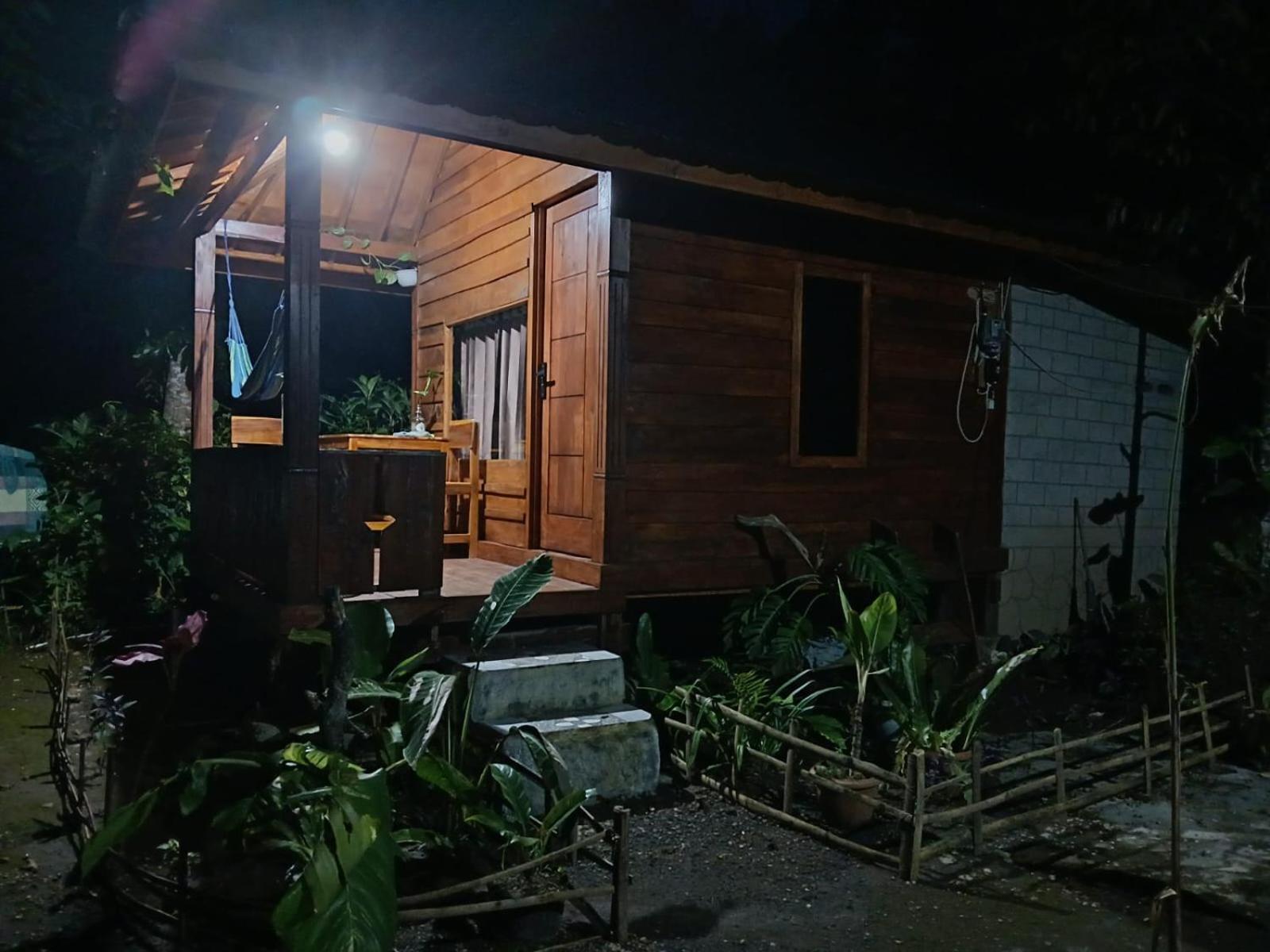 My Home Tetebatu Exterior foto